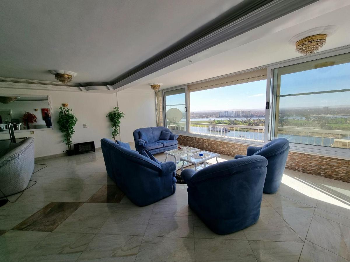 Amazing Nile View And Pyramids Apartment Kairo Exterior foto